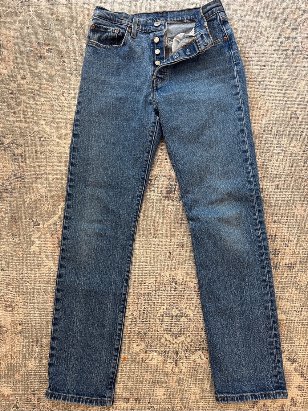 Levi's 501 small E Women's Straight-Leg Blue Denim Jeans with Contrast Stitching